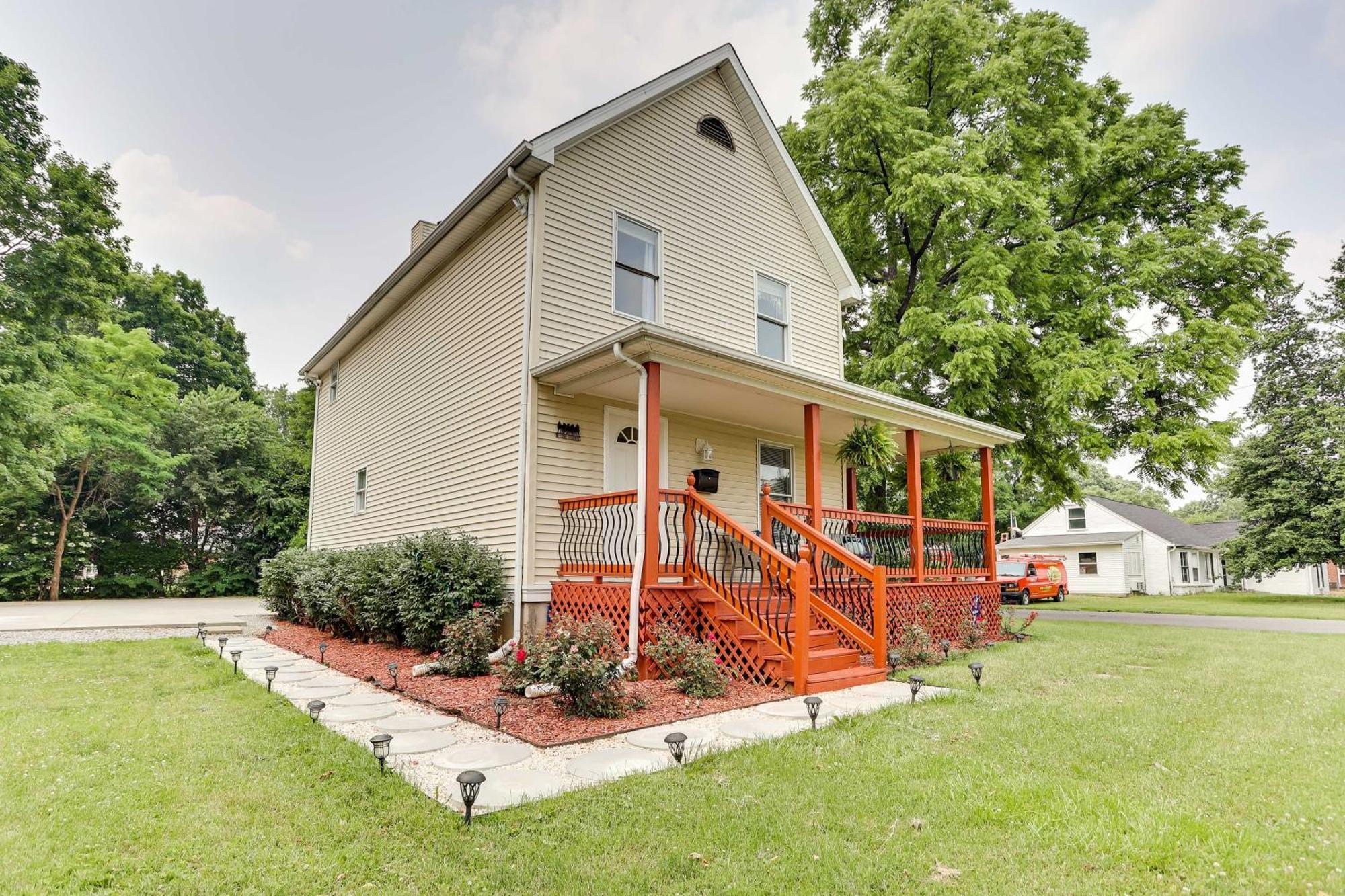 Louisville Apartment - Walk To Restaurants! Exterior photo